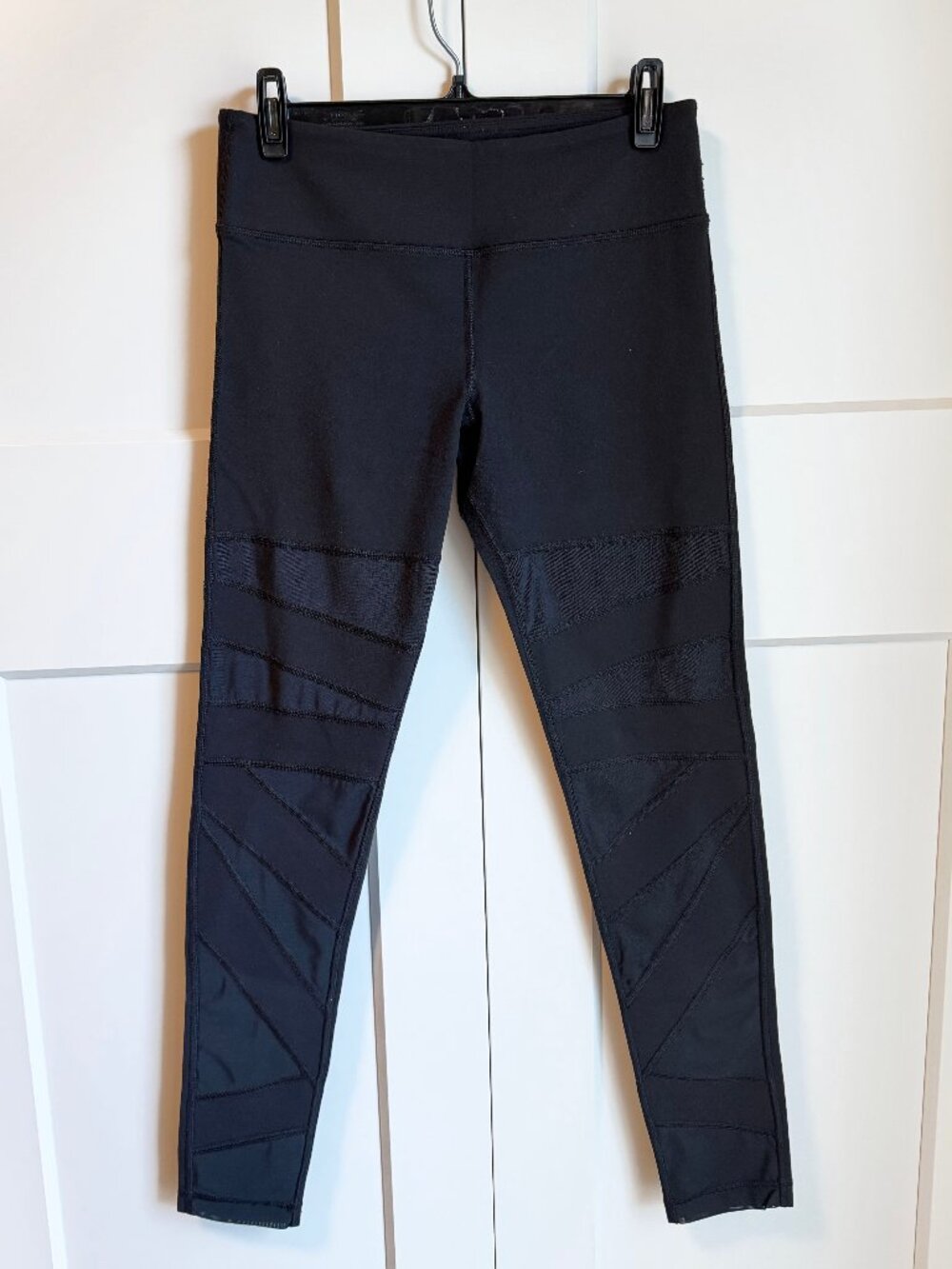 lululemon the lab black wonder unders with mesh size 10